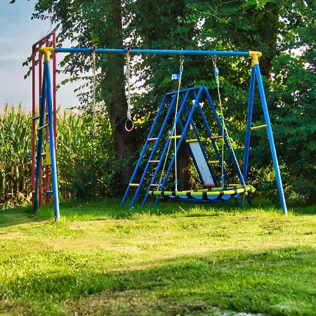 בית נופש Bauernhofurlaub Bei Familie Bokeloh *